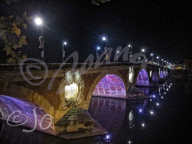 Pont-Neuf-violet.jpg